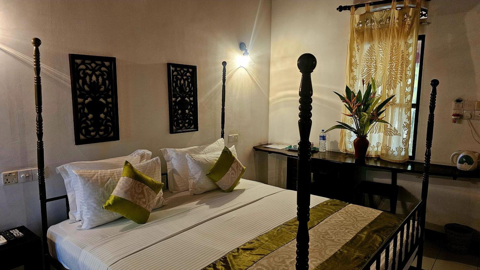 Nooit Gedacht Heritage Hotel Унаватуна Номер фото