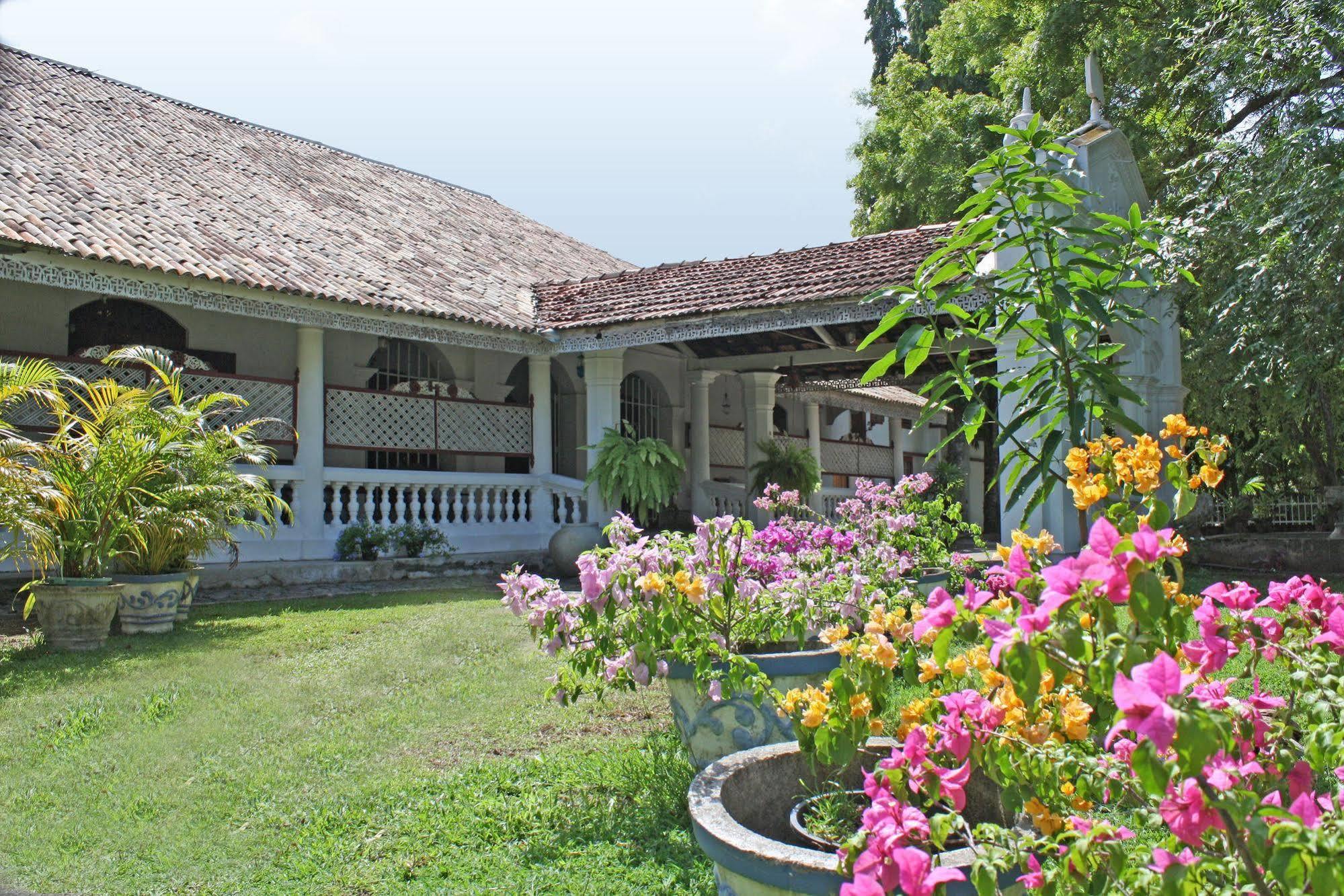 Nooit Gedacht Heritage Hotel Унаватуна Экстерьер фото